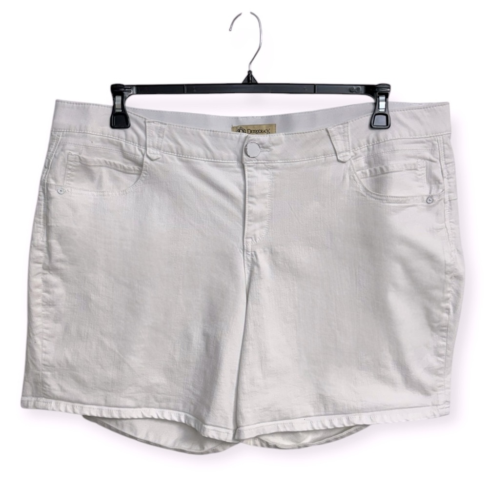 Democracy‎ Women's White Denim Shorts 22W